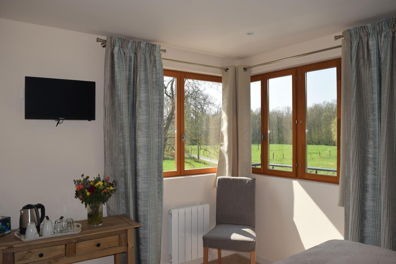 Bed and Breakfast La Cascade Estree-Wamin Экстерьер фото