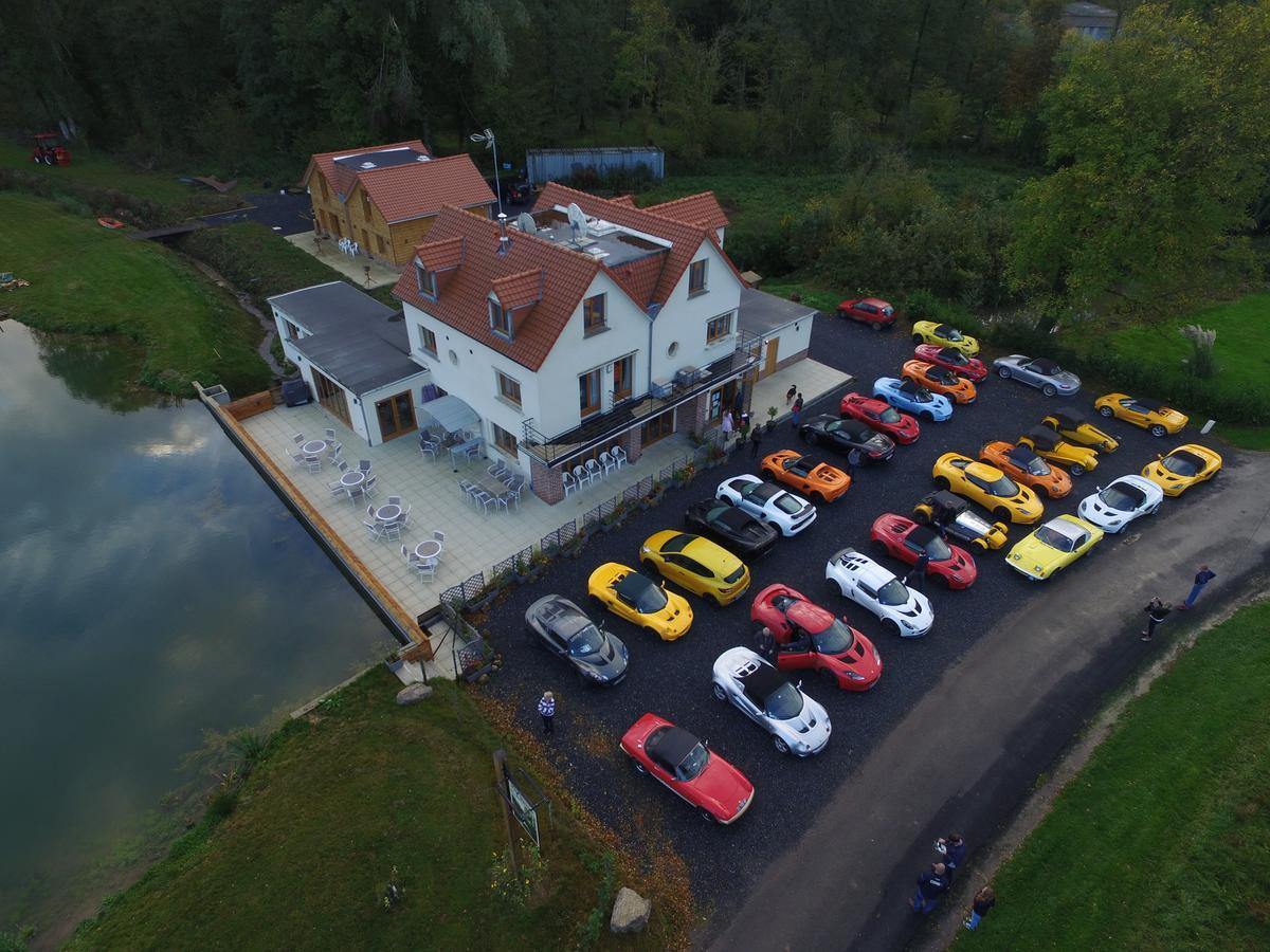 Bed and Breakfast La Cascade Estree-Wamin Экстерьер фото